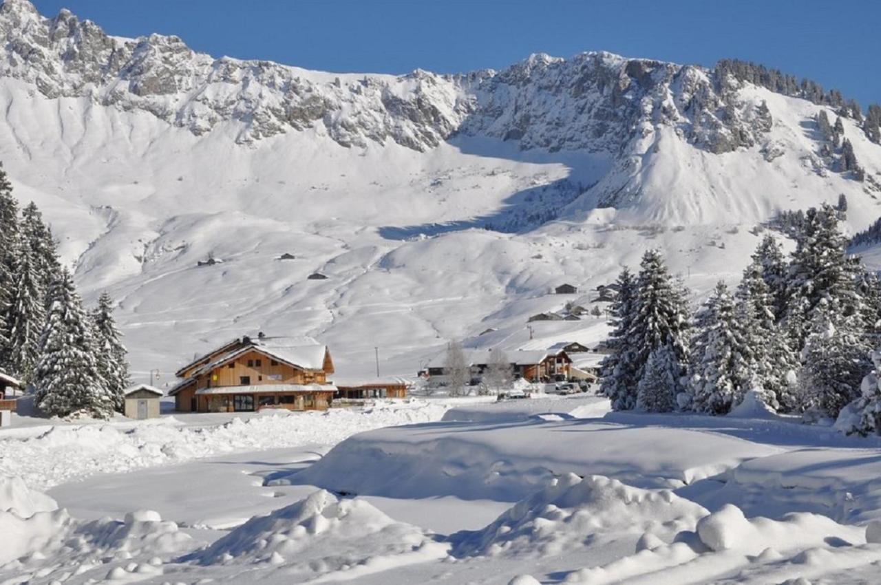 Hotel Les Roches 1500 Mieussy Zewnętrze zdjęcie